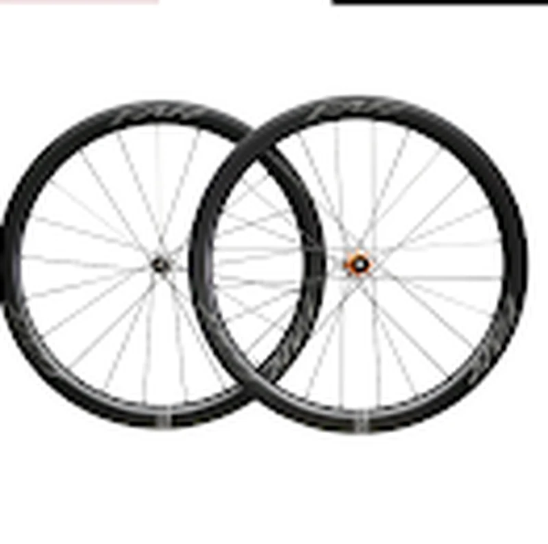 Low-depth carbon climbing wheelset