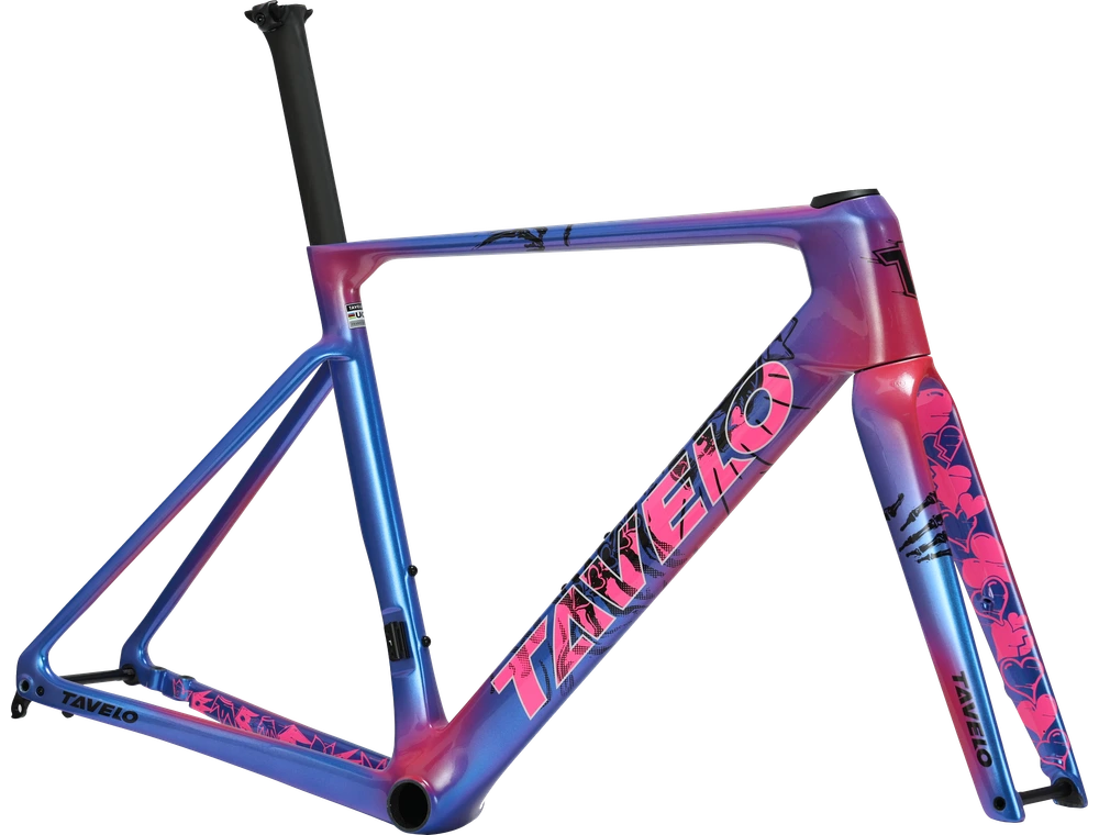 TAVELO Arow Race in Neo Blue